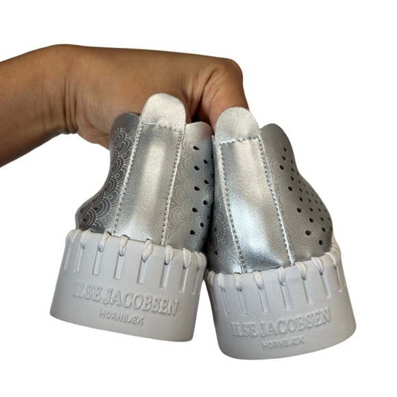 Ilse Jacobson The On-The-Go-Platform-Slip-On in Silver Size 37/ US Size 6.5 - Picture 8 of 8
